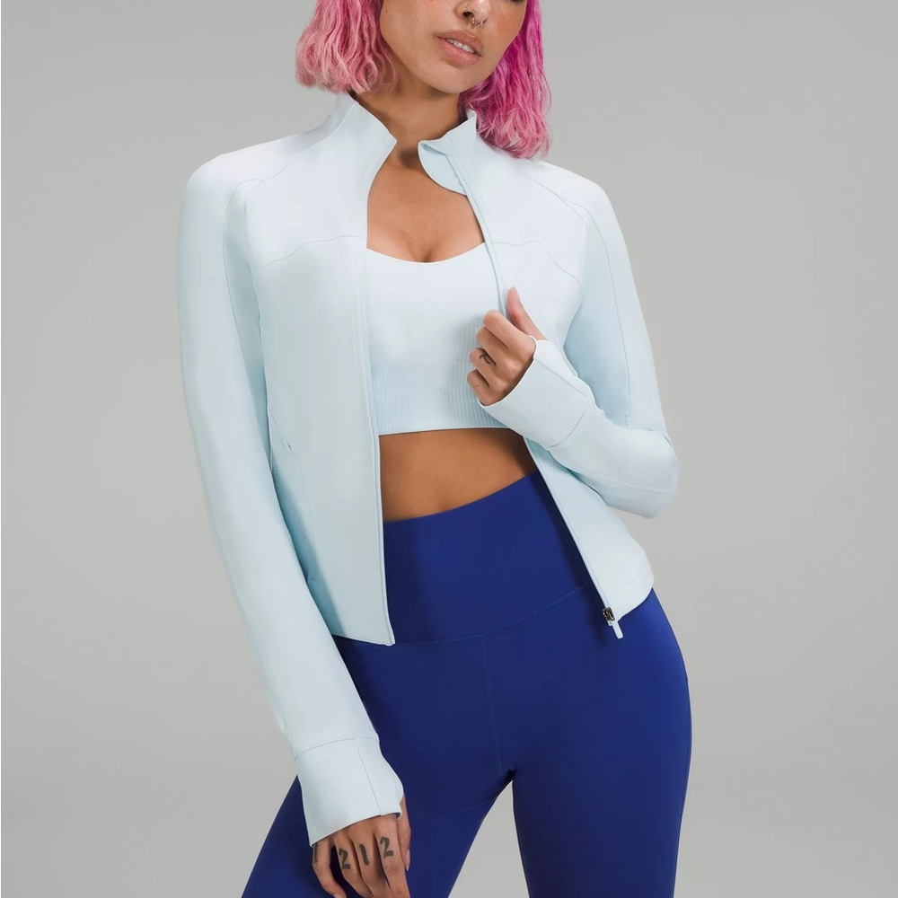 SOLD Lululemon Defined Cropped Jacket Nulu